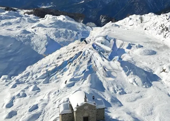 Mary House Panorama Relax Garden With Free Parking Appartement Sondrio